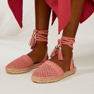 Paula Torres Iza Beige Espadrille Size 7